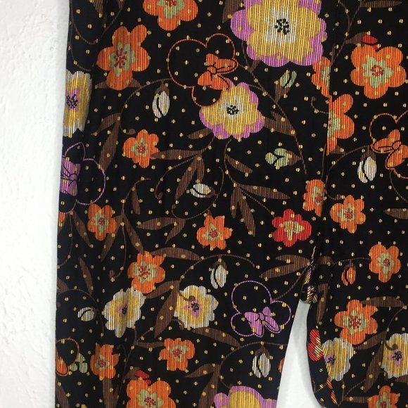 LuLaRoe, NWOT,T/C Minnie Mouse/polka dot leggings. - Picture 5 of 9